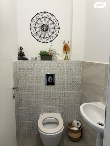 דירה, דרך דון יצחק אברבנאל 9, רמת אפרים, נתניה