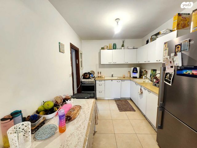 דירה, החורש, חריש