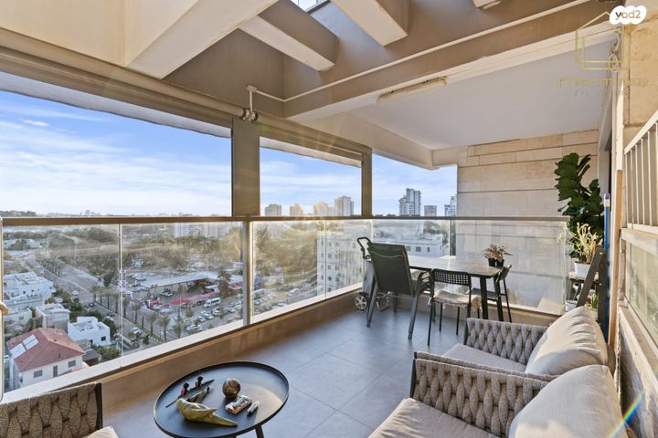 דירה, שדרות האלונים 2, פארק המושבה, באר יעקב