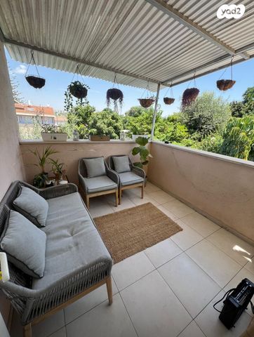 דירה, מגן דוד, נחלת עדה, הרצליה