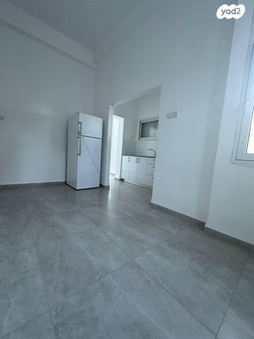 דירה, הלל 1, הדר עליון, חיפה