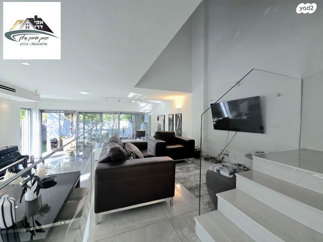 דו משפחתי, שושנת העמקים 25, רמת אמיר, קדימה צורן