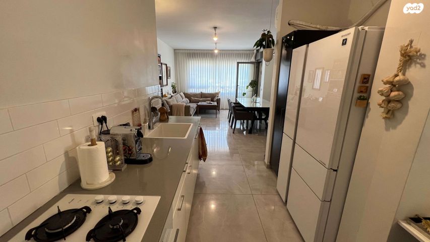 דירה, הארי טרומן, רמות, ירושלים