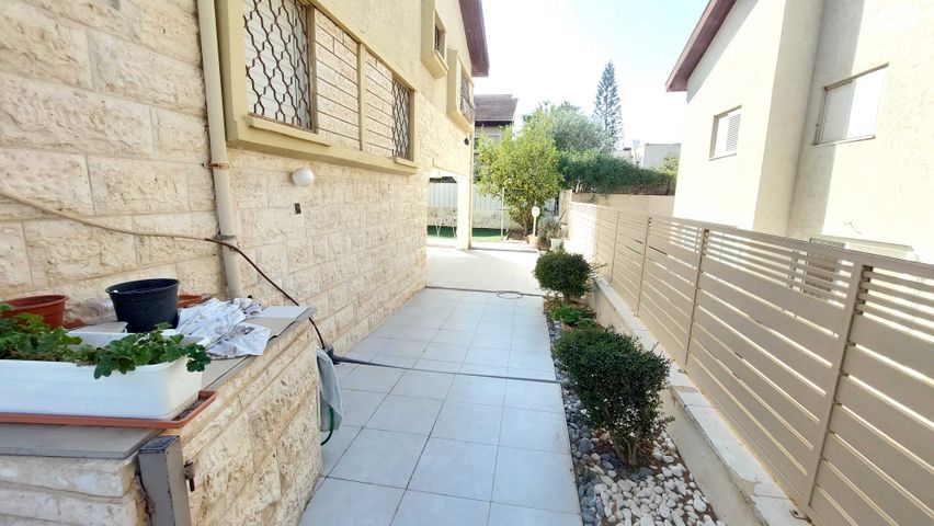 בית פרטי/ קוטג', בית שאן, נאות לון, באר שבע