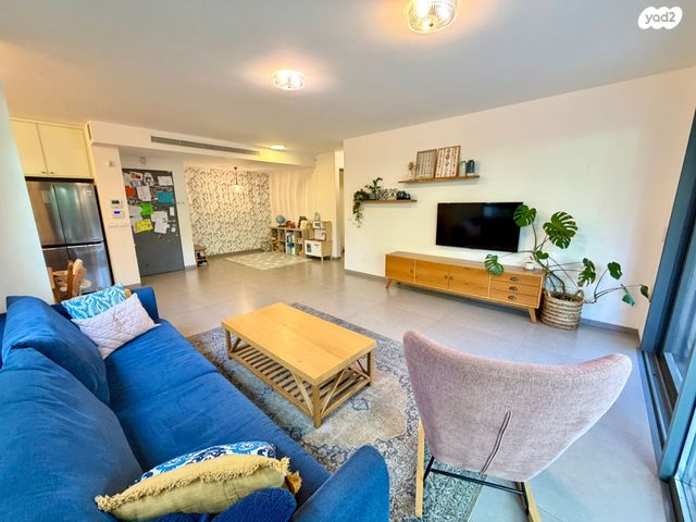 דירת גן, ששת הימים, הוד השרון