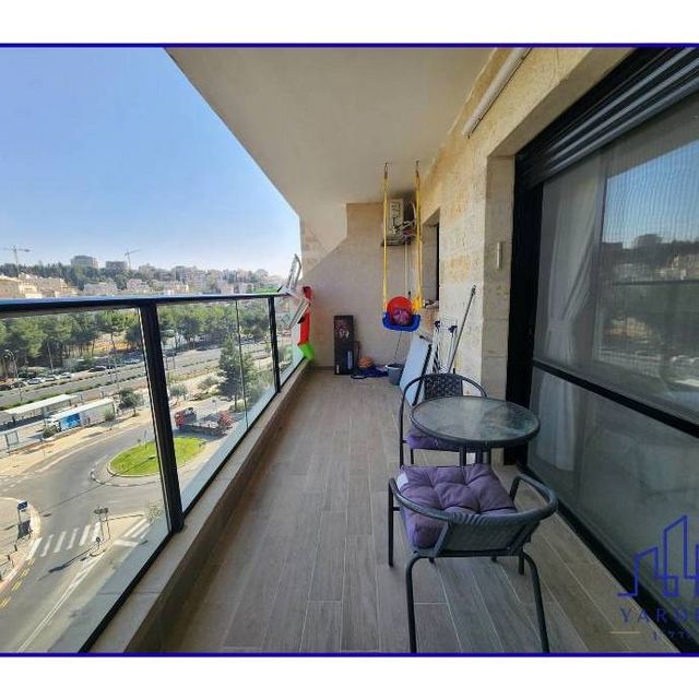 דירה, דוד צבי פנקס, גבעת מרדכי, ירושלים