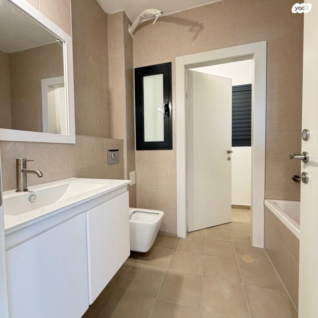 דירה, כרמי הנדיב, אחוזת רוטנר, קרית מלאכי