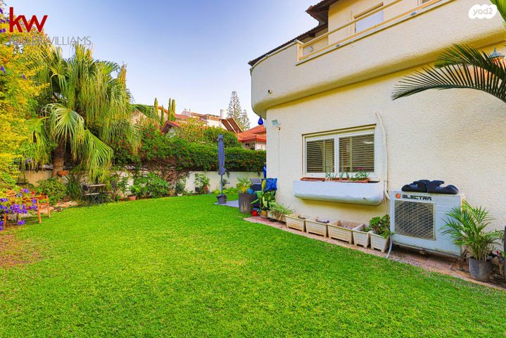 דו משפחתי, פרדס משותף 23, מרכז דרום, רעננה