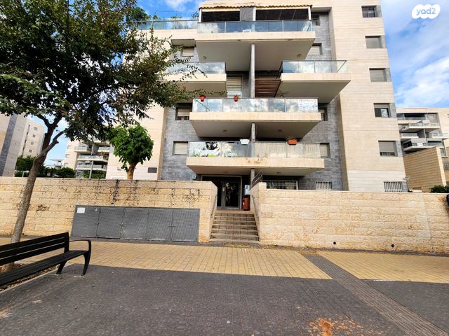 דירה, החורש, חריש