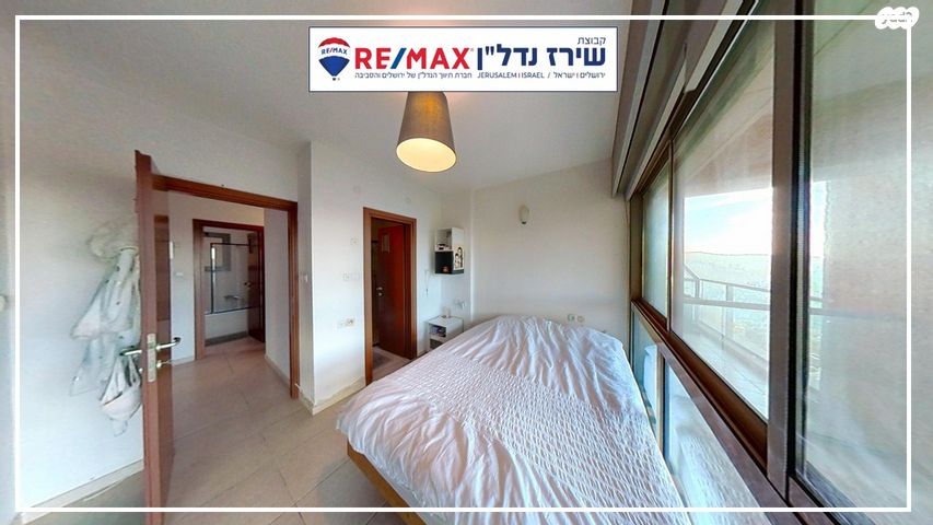 דירה, אברהם פררה 7, הולילנד, ירושלים