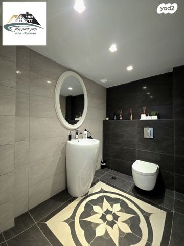 דו משפחתי, שושנת העמקים 25, רמת אמיר, קדימה צורן