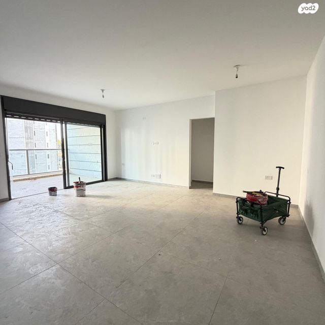 דירה, כרמי הנדיב, אחוזת רוטנר, קרית מלאכי