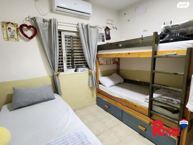 דירה, הקשת 4, קרית שלום, תל אביב יפו