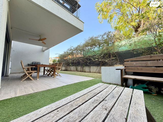 דירת גן, ששת הימים, הוד השרון