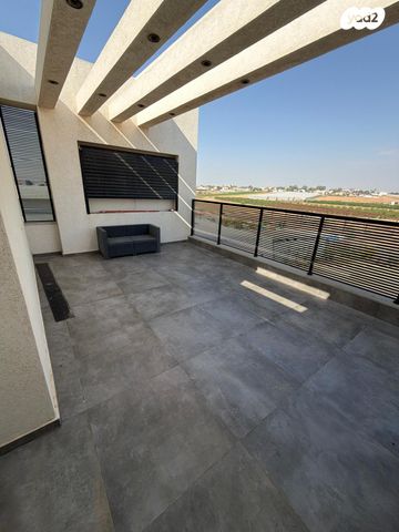 בית פרטי/ קוטג', מלילות