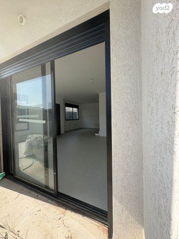 דו משפחתי, מזכרת בתיה