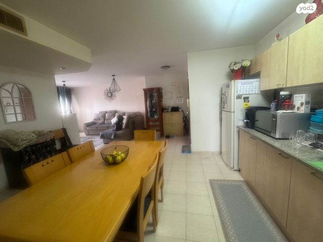 דירה, הזמיר 6, נהריה הירוקה, נהריה