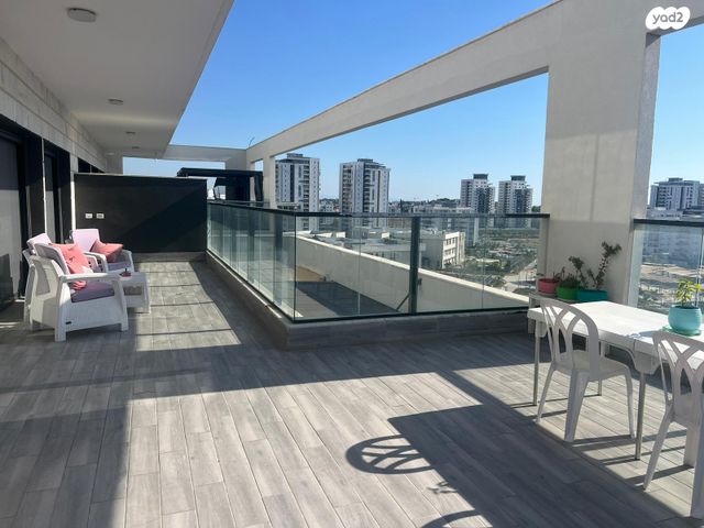 גג/ פנטהאוז, ליבנה, יצחק שמיר, נהריה