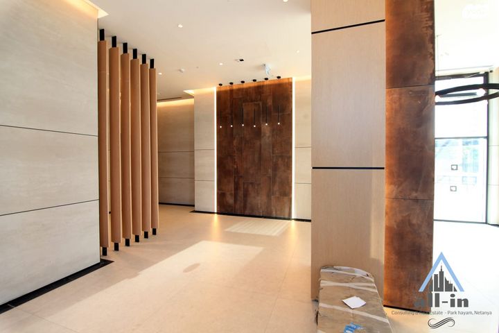 דירה, אמנון ליפקין שחק, נוף הטיילת, נתניה