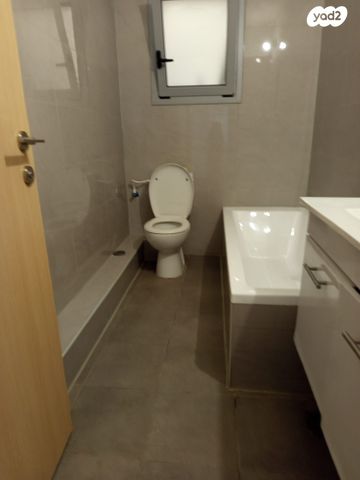 דופלקס, בית שמש