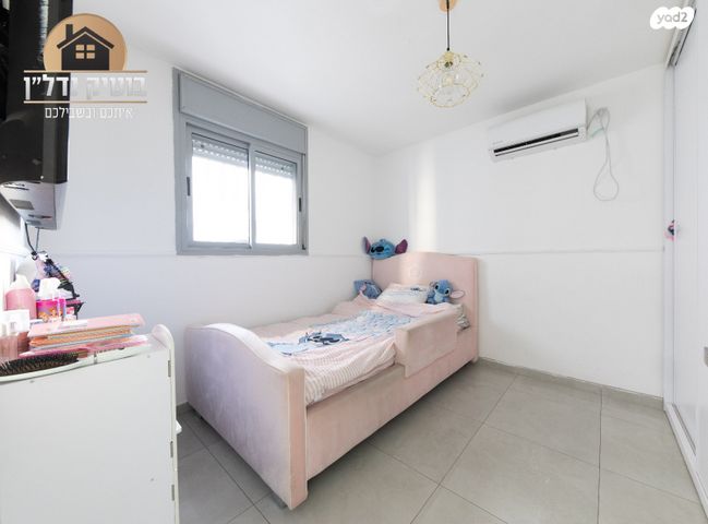 דירה, גבעת התחמושת 12, קרית שרת מערב, חולון