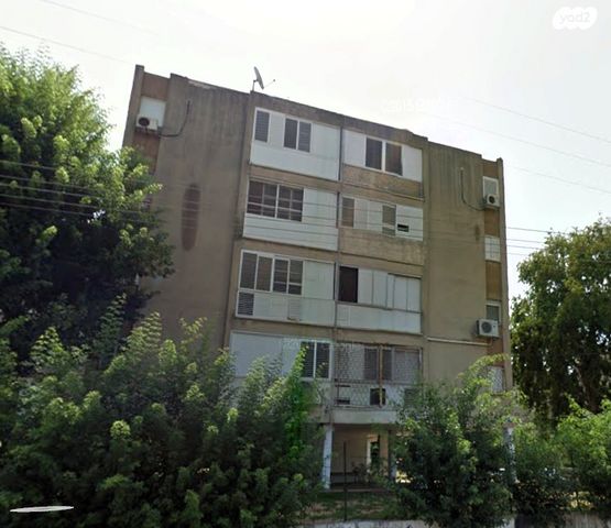 דירה, יצחק בן צבי 22, פאר, חדרה