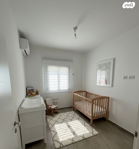 דירה, אמנון ליפקין שחק, נוף הטיילת, נתניה