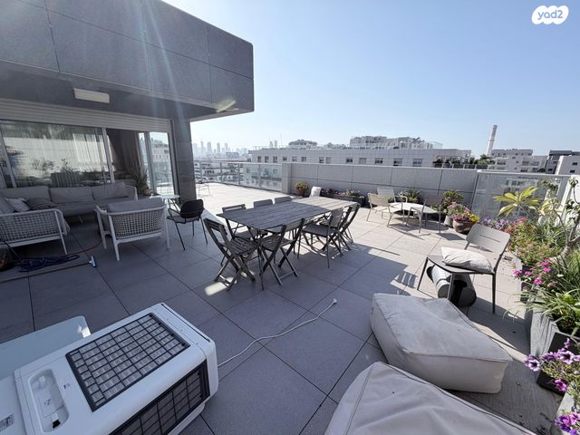 גג/ פנטהאוז, פרופ' יובל נאמן, תכנית ל', למד, תל אביב יפו