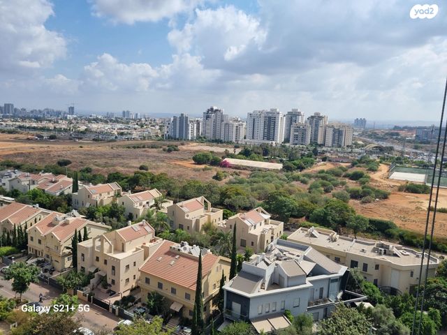 דירה, יצחק שמיר, רמת הדר, גבעת שמואל