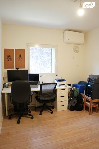 דירת גן, ששת הימים, הוד השרון