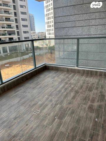 דירה, רמת הדר, גבעת שמואל