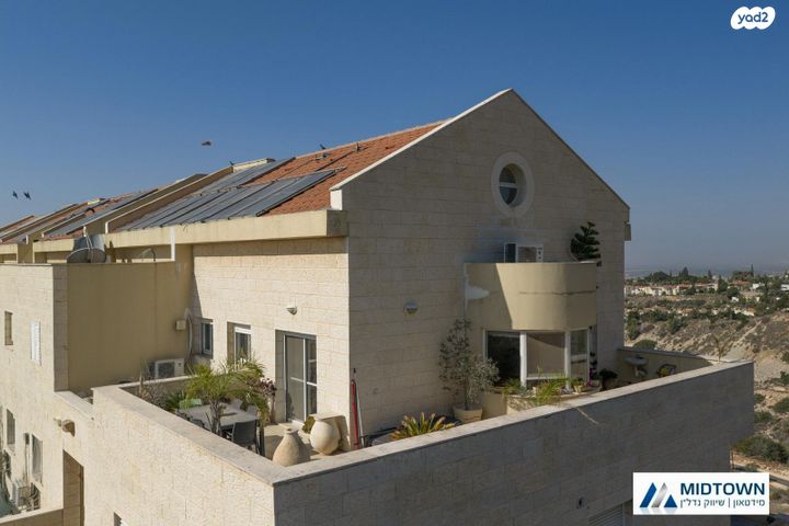 דופלקס, גולן, גבעת טל, אלפי מנשה