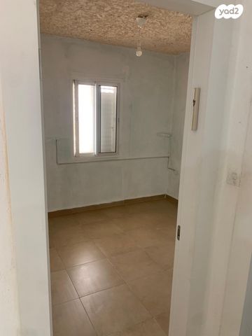 דירה, הכנסת 7, באר שבע