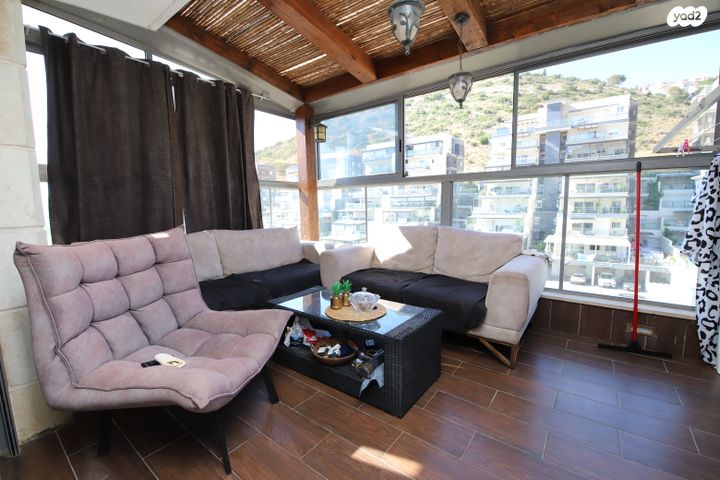 גג/ פנטהאוז, החרוב, רמת בגין, טירת כרמל