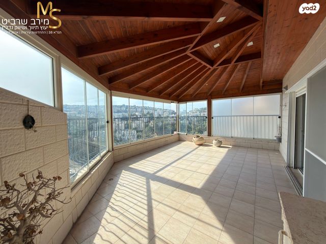 גג/ פנטהאוז, נורית, ורדיה, חיפה