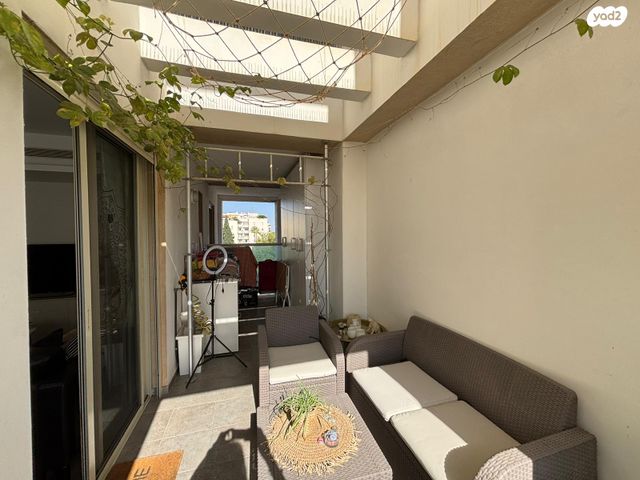 דירה, לוי אשכול 1, מרכז דרום, רעננה