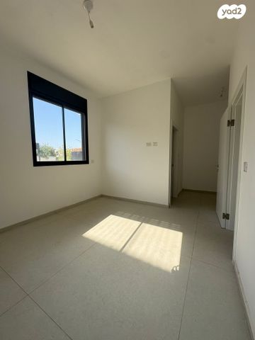 דו משפחתי, מזכרת בתיה