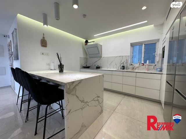 דירה, שמעון אבידן 18, קרית רבין, חולון