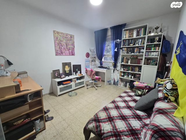 דירה, שדרות אליהו גולומב 26, הדר עליון, חיפה