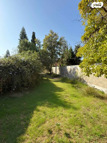 דו משפחתי, נווה רסקו, רמת השרון