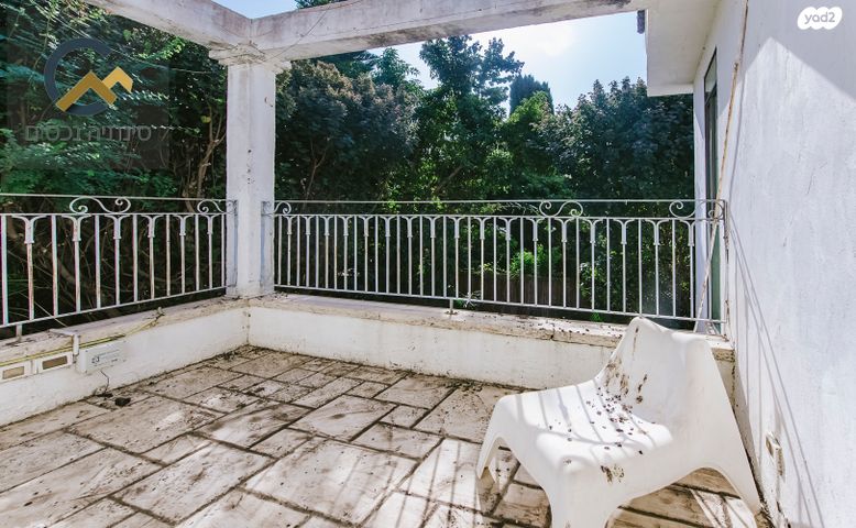 בית פרטי/ קוטג', מתחם 19 - 20 (מתחם הפרחים), הוד השרון