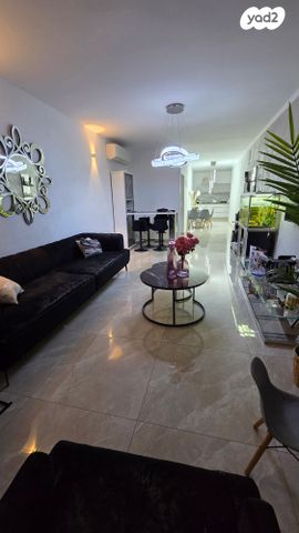 דירה, טרומפלדור, אגרובנק, חולון