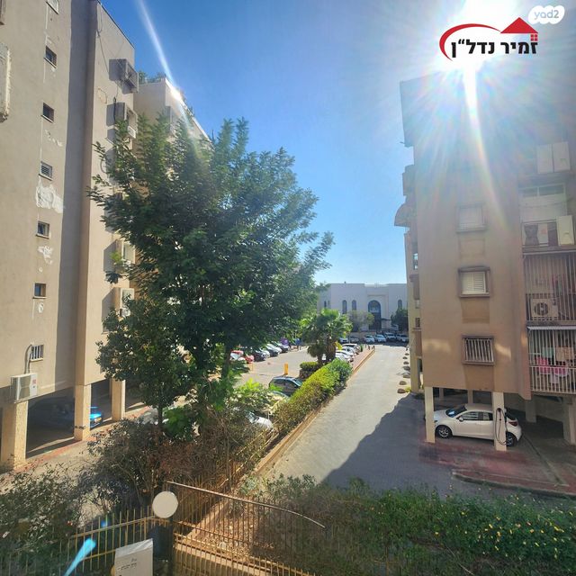 דירה, יהושע רבינוביץ 24, בן גוריון, חולון