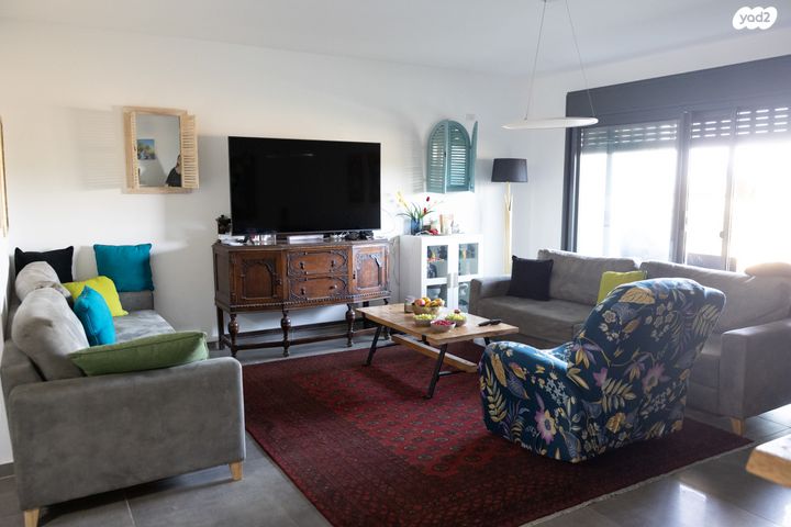 דירה, הארבל, פרדסיה, פרדסיה