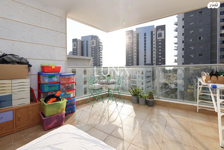 דירה, נחל בניאס 5, נתניה