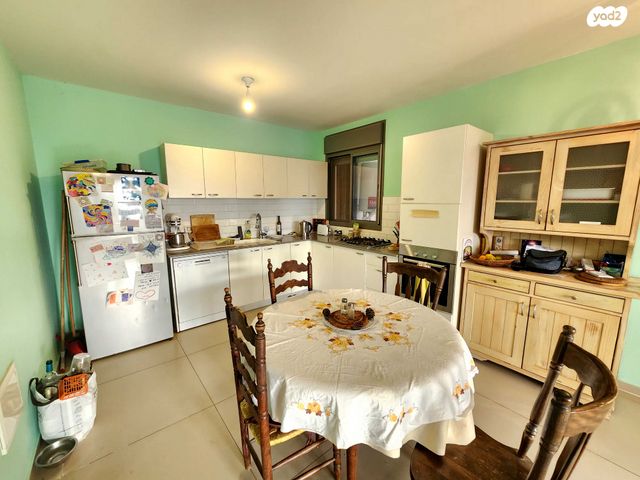 דירה, החורש, חריש