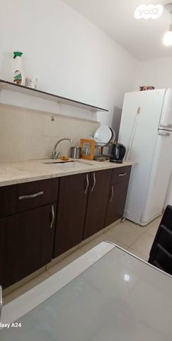 דירה, שכונה ב', באר שבע