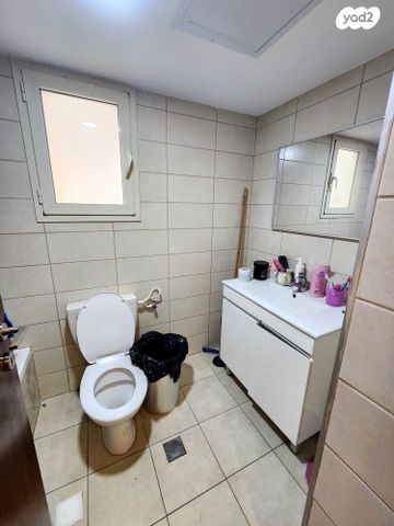 דירה, החורש, חריש