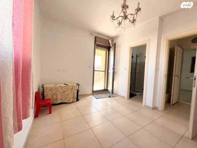 דירה, דליה רביקוביץ 15, קרית האמנים, מצליח, רמלה