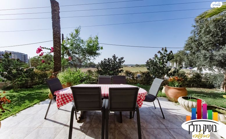 בית פרטי/ קוטג', הבוסתן 33, גן רש"ל, הרצליה